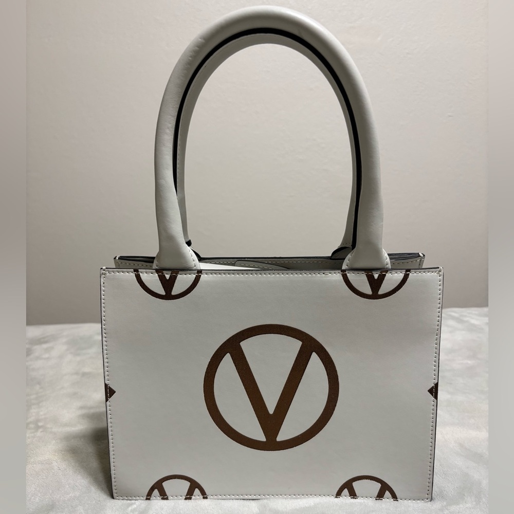 NWT Mario Valentino Marie Magnus White Crossbody Handbag - Picture 3 of 8